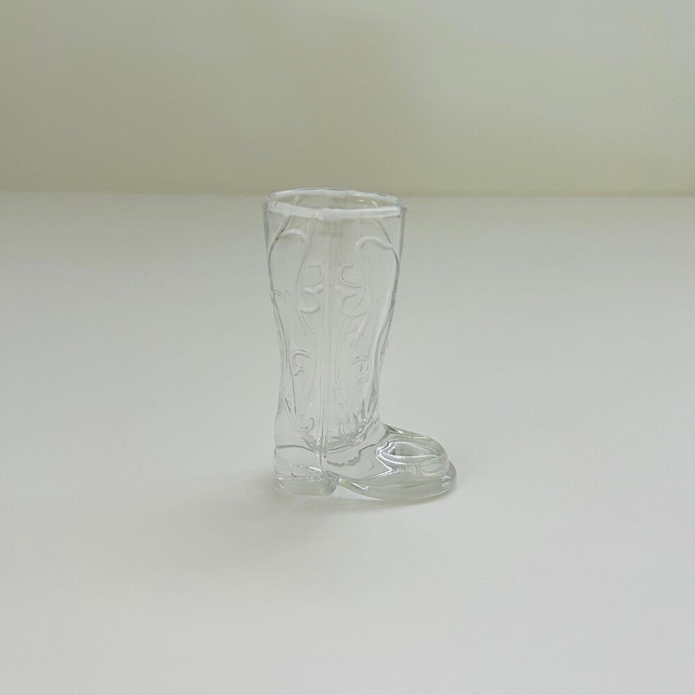HOME ESSENTIALS Boot Shaped Shot Glasses, Set of 6 - Picture 5 of 8